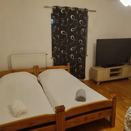 Summit Guest house